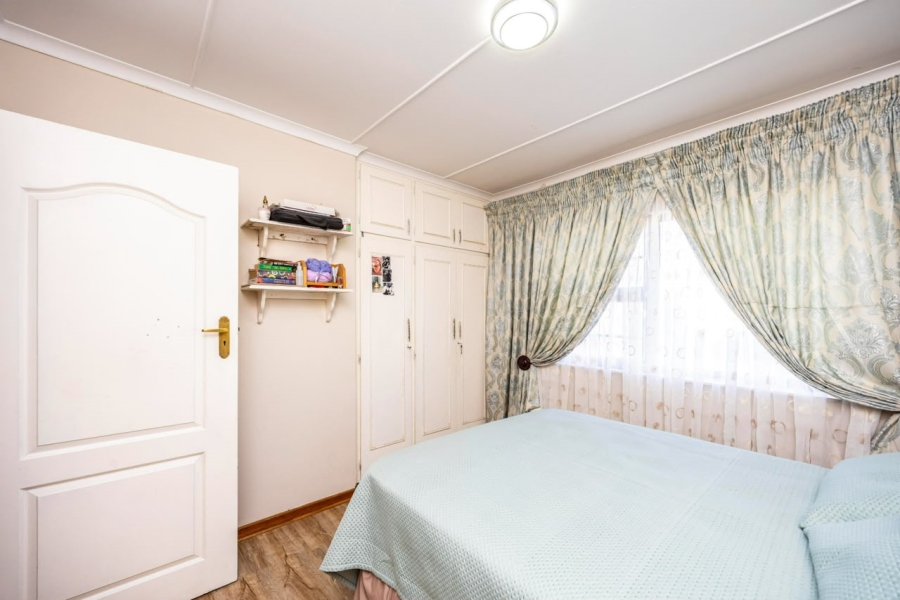 4 Bedroom Property for Sale in Beacon Bay Eastern Cape